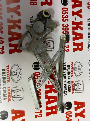 KARTİN TİCARET TOYOTA COROLLA ÇIKMA ORJİNAL SOL ÖN CAM KRİKOSU VE MOTORU 2013-2016 ARASI MODELLERE UYUMLUDUR